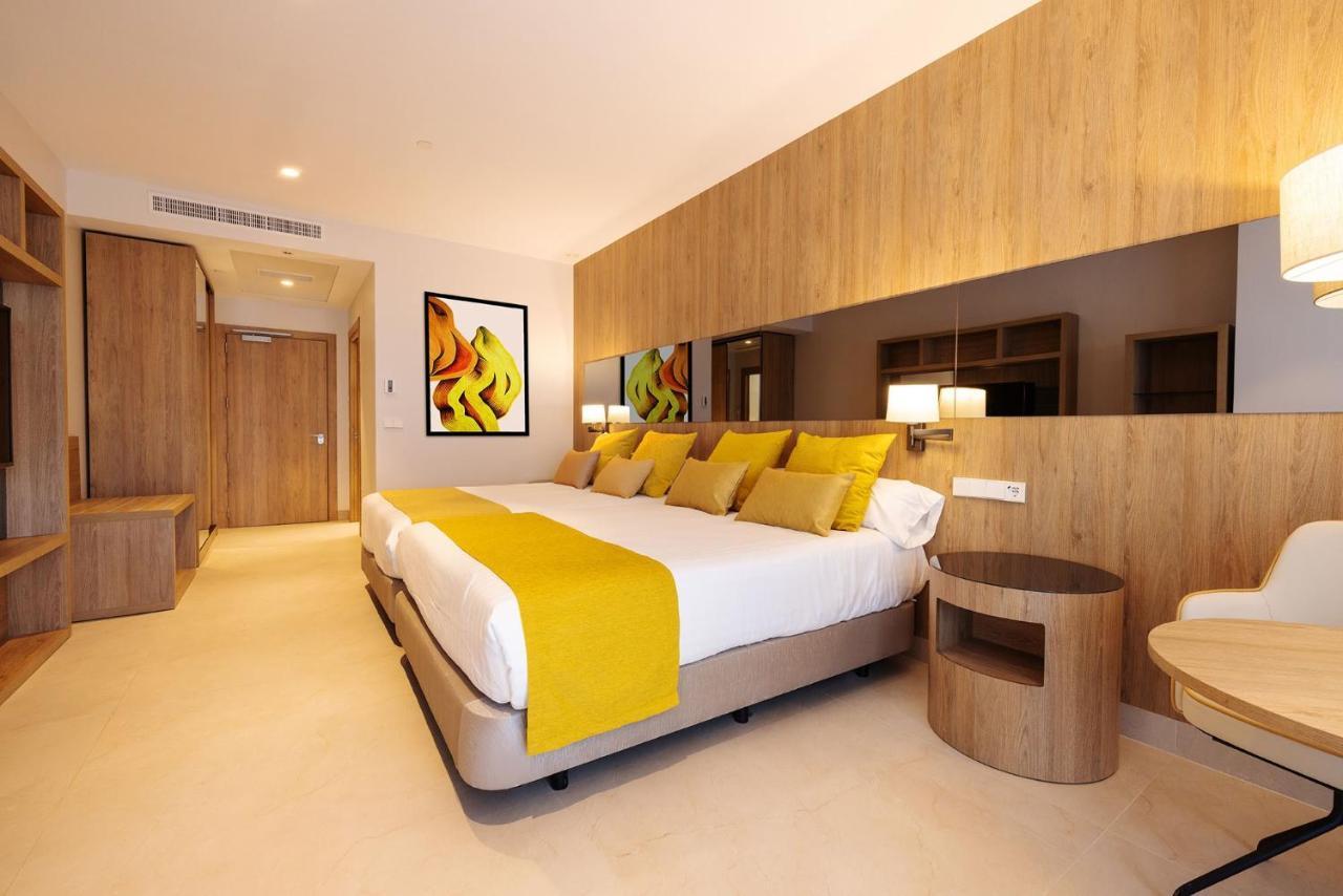 Hotel Gold Arcos 4 Sup - Built In May 2022 Benidorm Kültér fotó